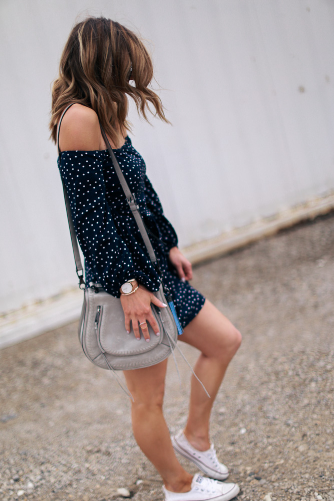 wavy hair, converse, chuck taylor