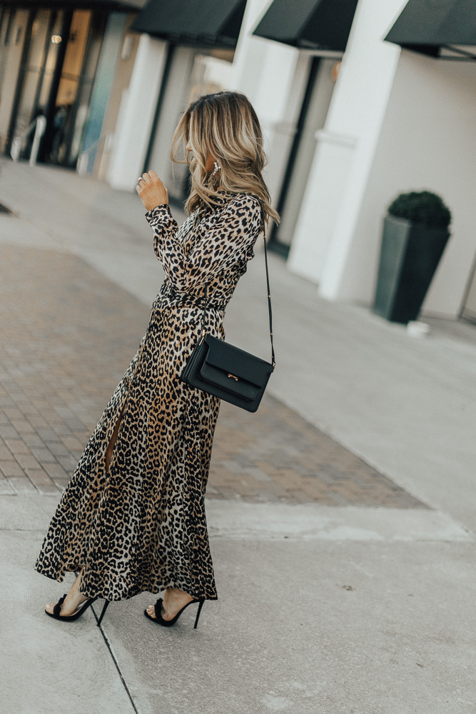 Образ в леопардовом платье