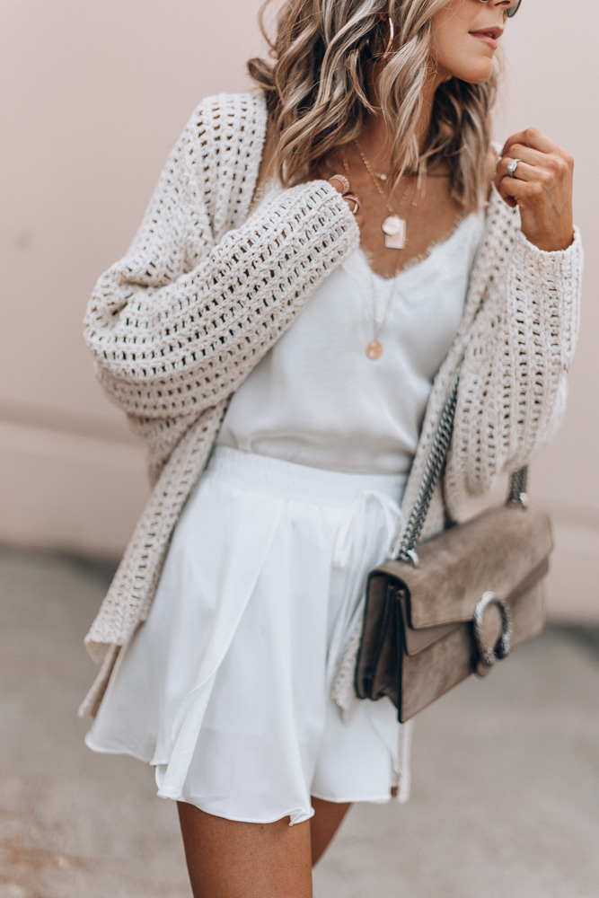 How To Layer Necklaces & My Current Favorites