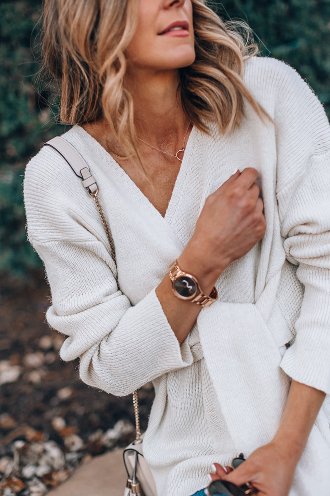 Rose gold hotsell watch outfit