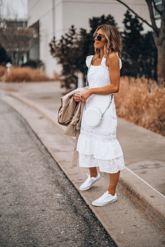 Banana republic white store eyelet dress