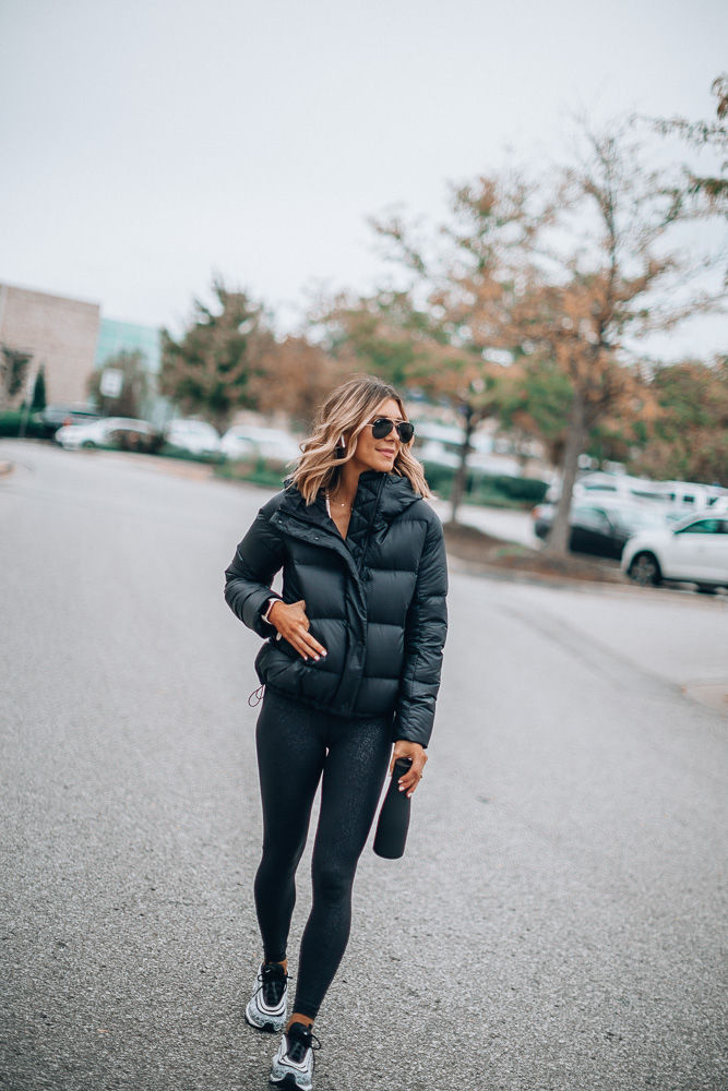 Chic and Cozy: Elevate Your Winter Sports Look with Tummy Tucker Pants –  Apella