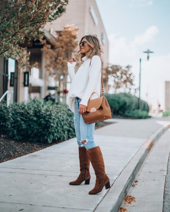 30 Cozy Fall Outfits - Cella Jane